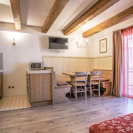 Al Sole Clubresidence Canazei Exteriör bild