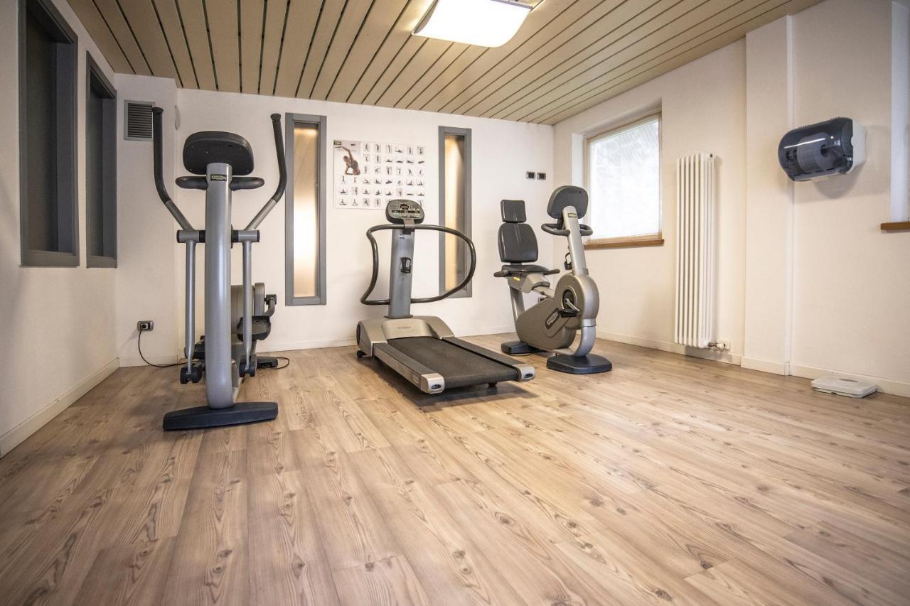 Al Sole Clubresidence Canazei Exteriör bild